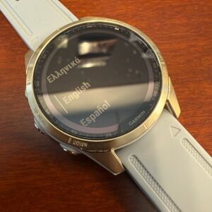 Used but perfectly functioning Sapphire Solar Fenix 7s